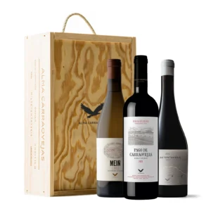 Estuche de madera Alma Carraovejas, Pago de Carraovejas 2023 + Meín Castes Brancas 2024 + Milsetentayseis Tinto 2022
