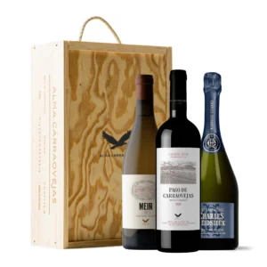 Estuche de madera Alma Carraovejas, Pago de Carraovejas 2024 + Meín Castes Brancas 2024 + Charles Heidsieck Brut Reserve